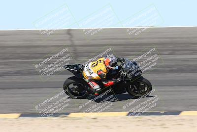 media/May-10-2025-Race Pace (Sat) [[db32fef2da]]/Vested/3-Bowl Set 1 (9am)/